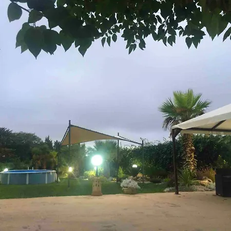 Villa With 3 Bedrooms In With Shared Pool Enclosed Garden And Wifi 18 Km From The Beach