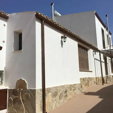 Villa With 3 Bedrooms In With Shared Pool Enclosed Garden And Wifi 18 Km From The Beach